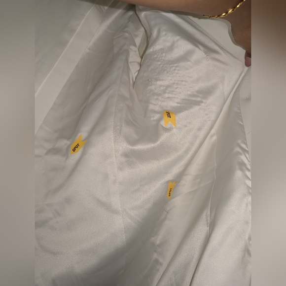 12. NWT BARDOT MAISON SPLIT BACK BLAZER - Picture 10 of 10